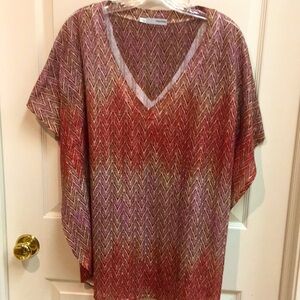 Chevron Patterned V-Neck Top with Flowy Sides